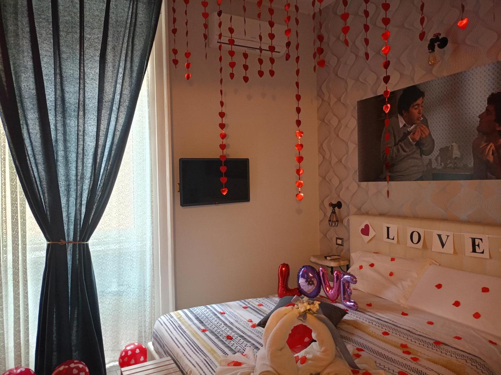 לינה וארוחת בוקר נאפולי Artisti Bed&Dreams מראה חיצוני תמונה